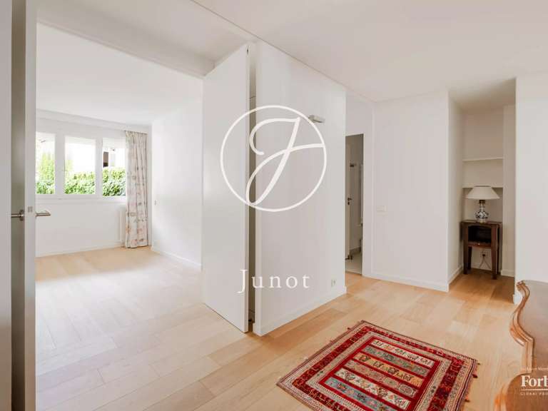 Apartment Paris 7e - 2 bedrooms - 81m²
