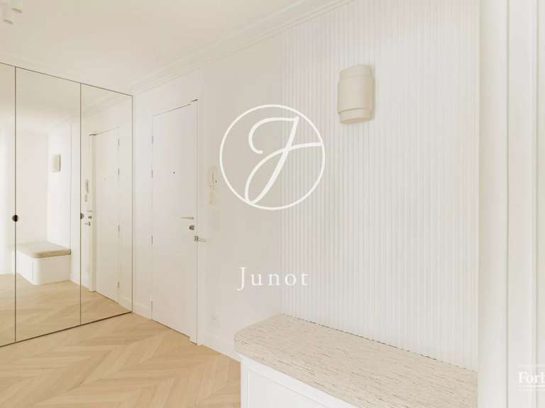 Appartement Paris 7e - 2 chambres - 93m²