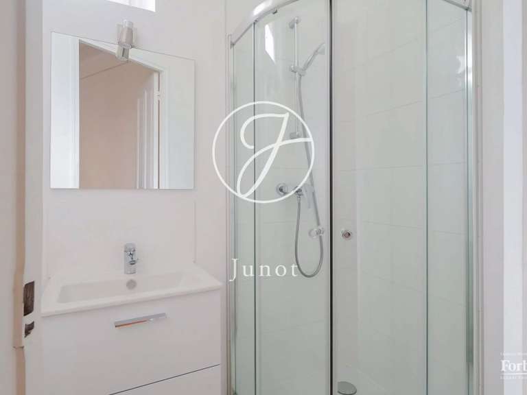 Appartement Paris 15e - 2 chambres - 97m²