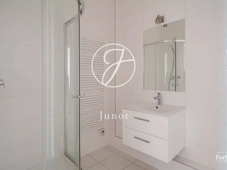 Appartement Paris 15e - 2 chambres - 97m²