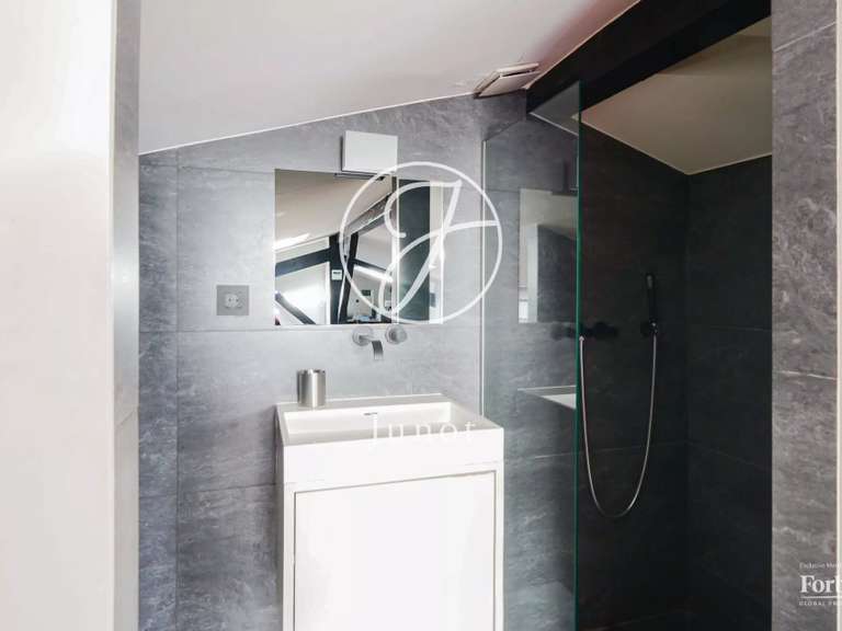 Appartement Paris 7e - 3 chambres - 101m²