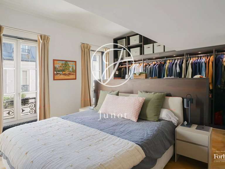 Appartement Paris 7e - 3 chambres - 101m²