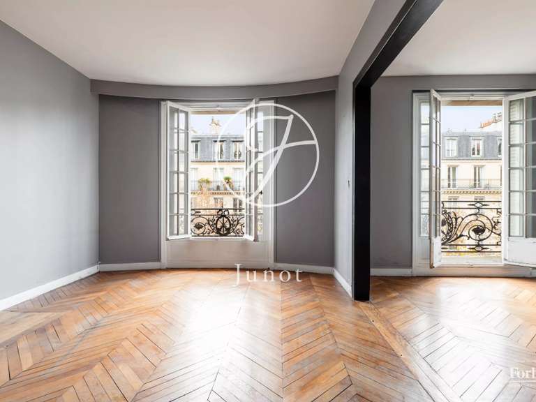 Appartement Paris 7e - 2 chambres - 109m²