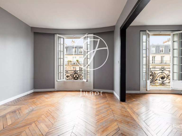 Appartement Paris 7e - 2 chambres - 109m²