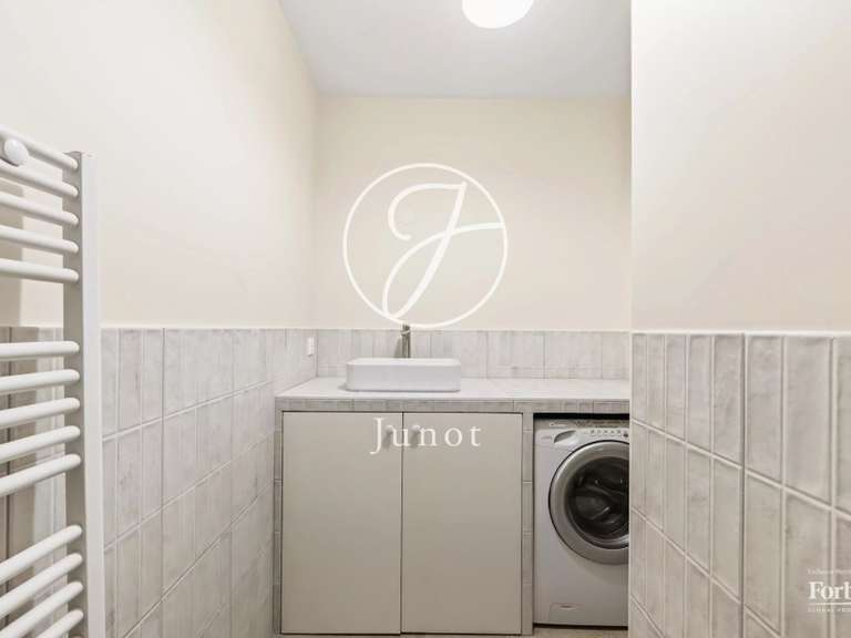 Appartement Paris 16e - 2 chambres - 93m²