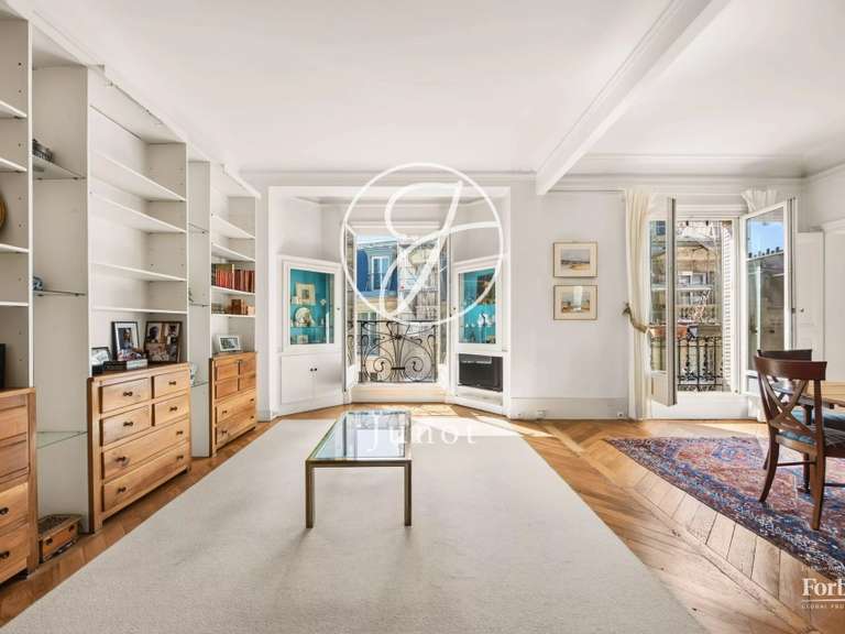 Appartement Paris 16e - 3 chambres - 112m²