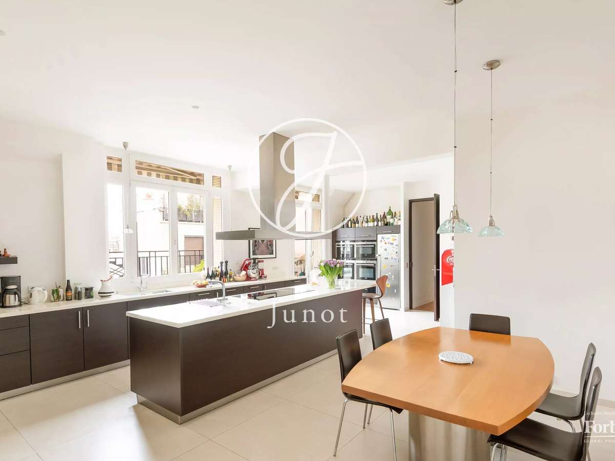 Appartement Paris 16e