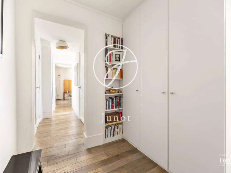 Appartement Paris 3e - 1 chambre - 58m²