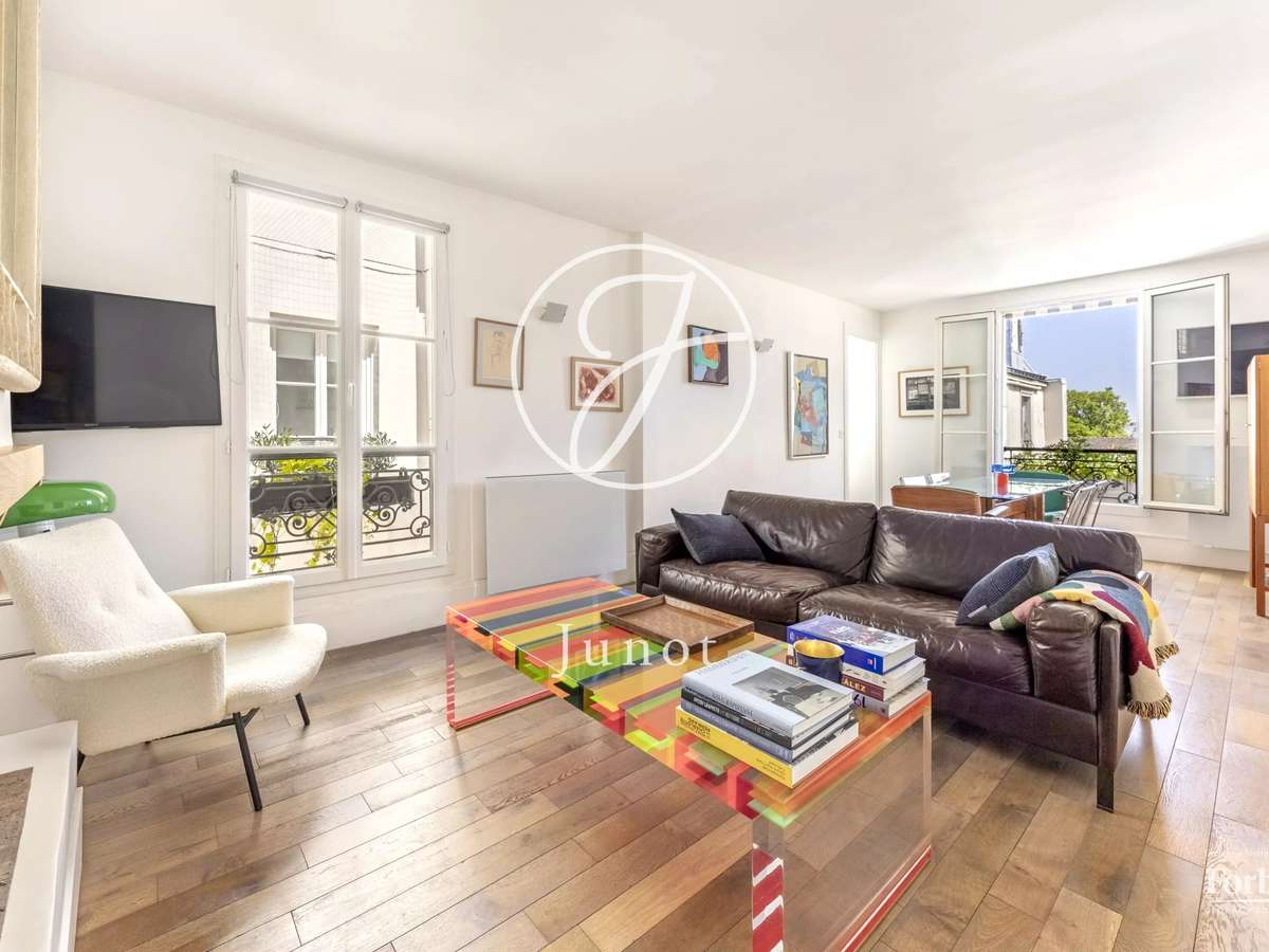 Apartment Paris 3e