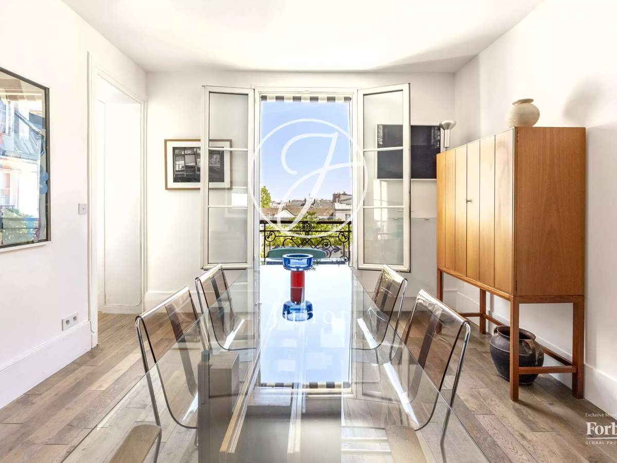 Apartment Paris 3e