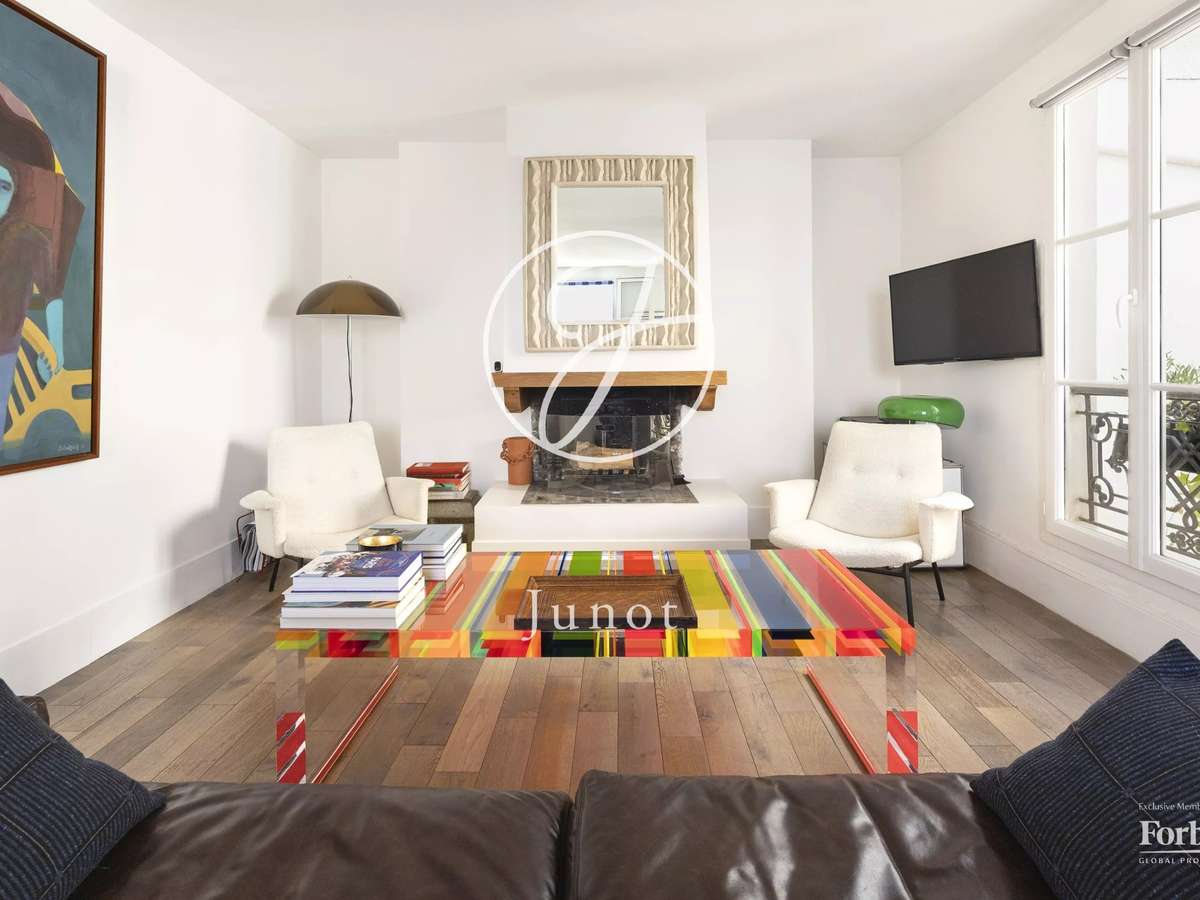 Apartment Paris 3e