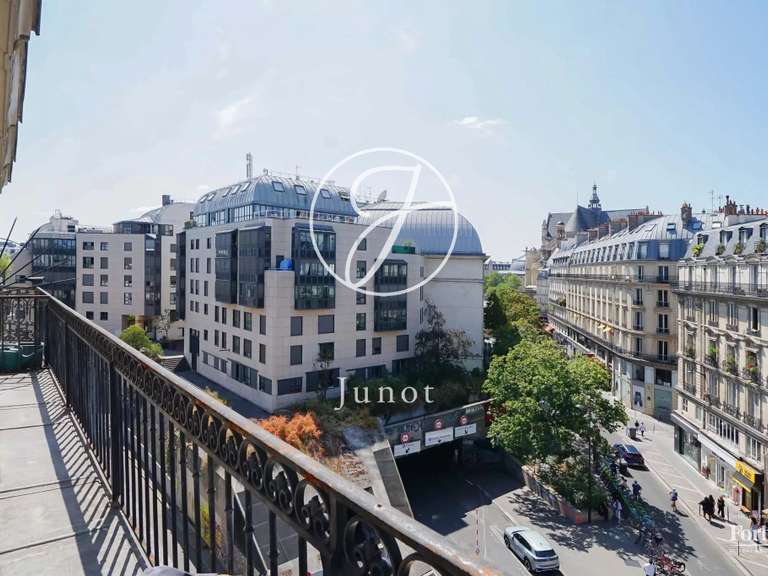 Appartement Paris 1er - 2 chambres - 109m²