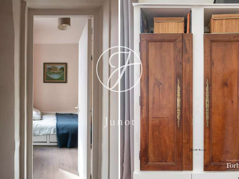 Appartement Paris 3e - 2 chambres - 65m²