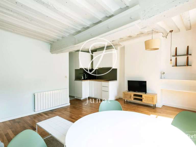 Appartement Paris 3e - 28m²