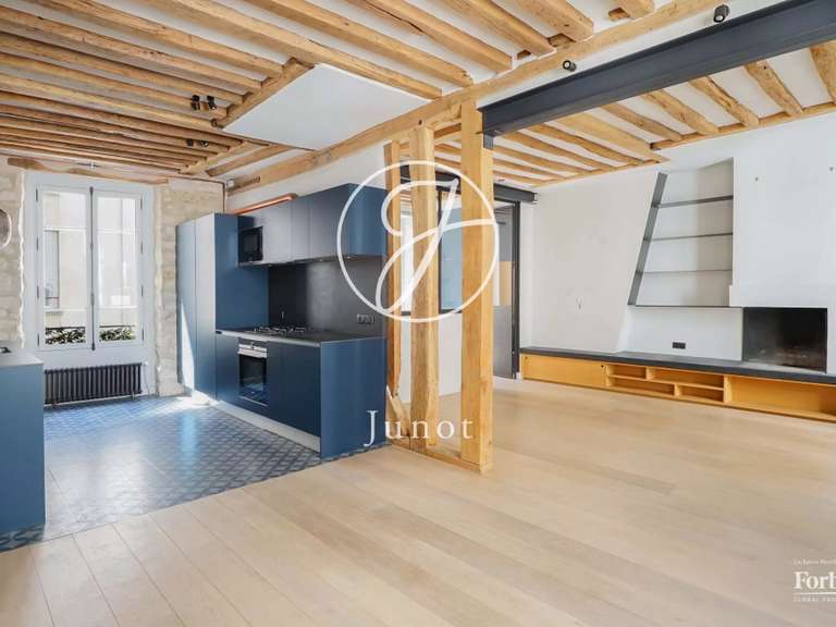 Appartement Paris 4e - 2 chambres - 75m²