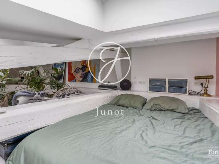 Appartement Paris 3e - 1 chambre - 52m²
