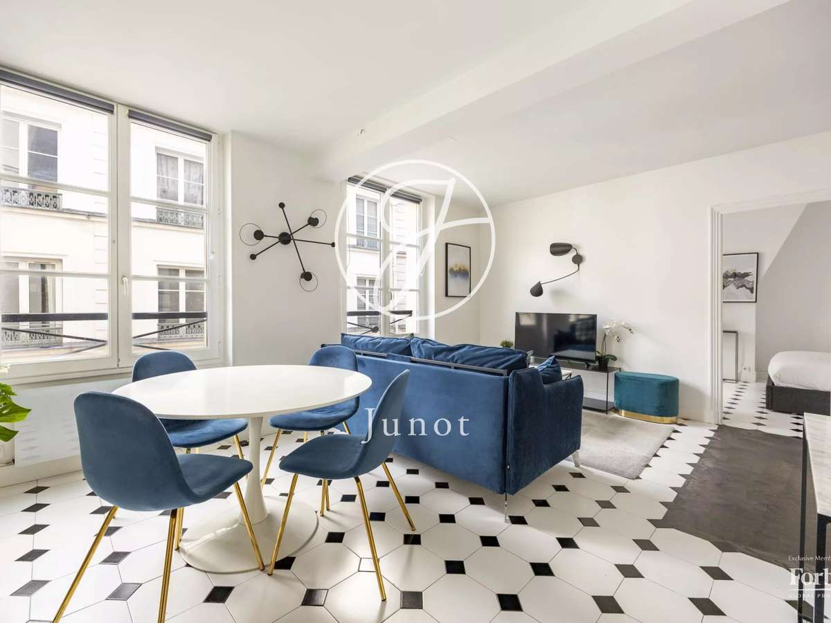 Apartment Paris 3e