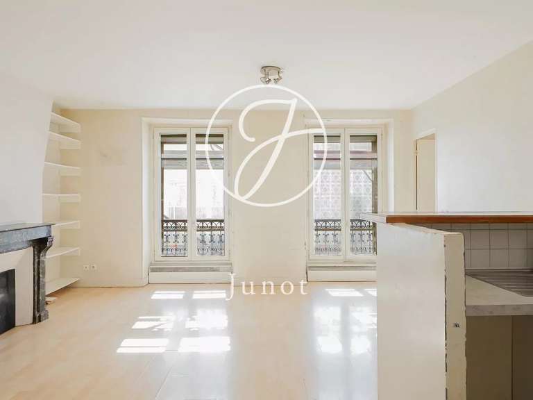 Apartment Paris 11e - 4 bedrooms - 103m²