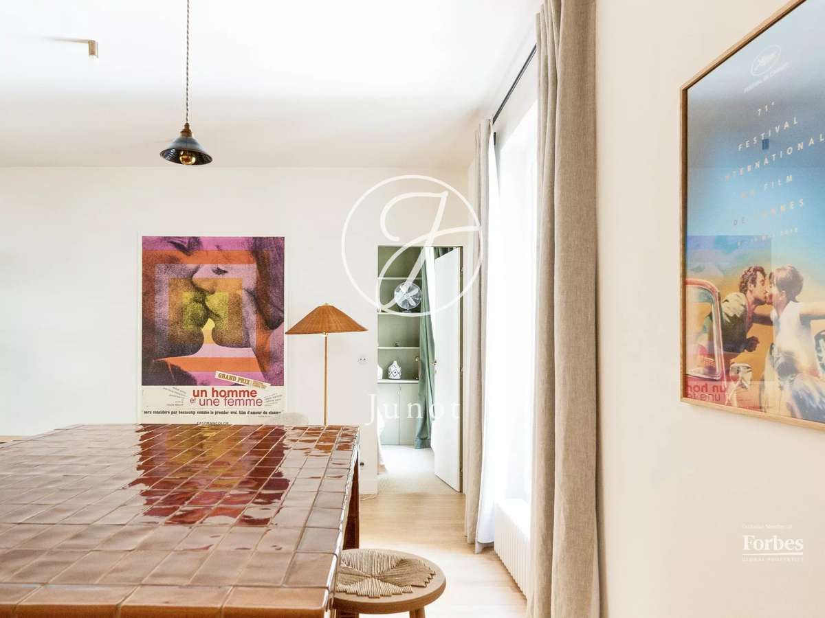 Apartment Paris 18e