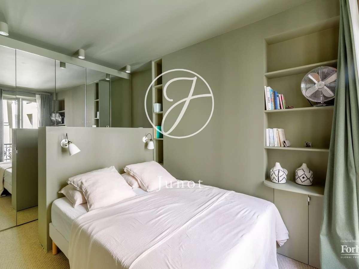Apartment Paris 18e