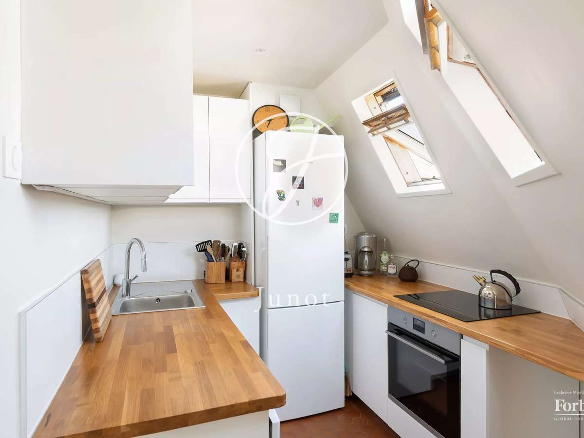 Apartment Paris 18e