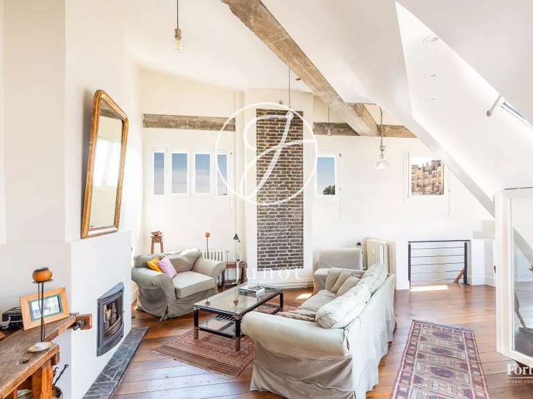Appartement Paris 18e - 1 chambre - 70m²