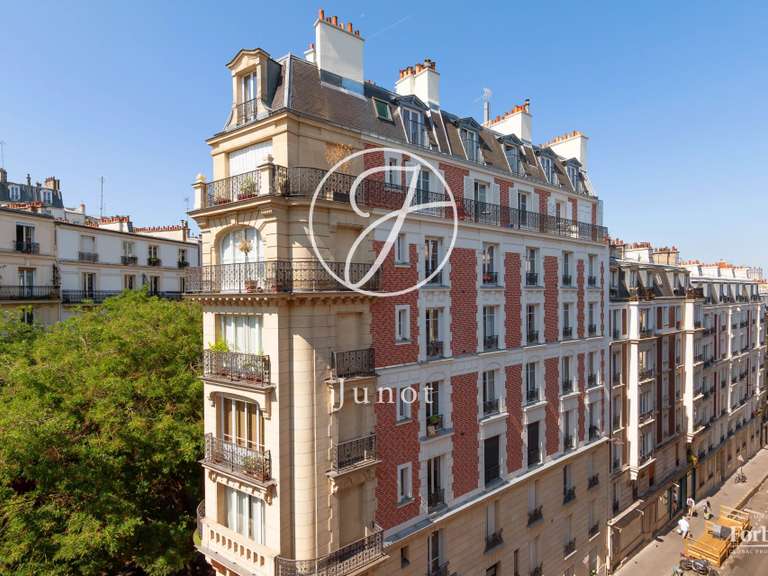 Appartement Paris 18e - 1 chambre - 57m²