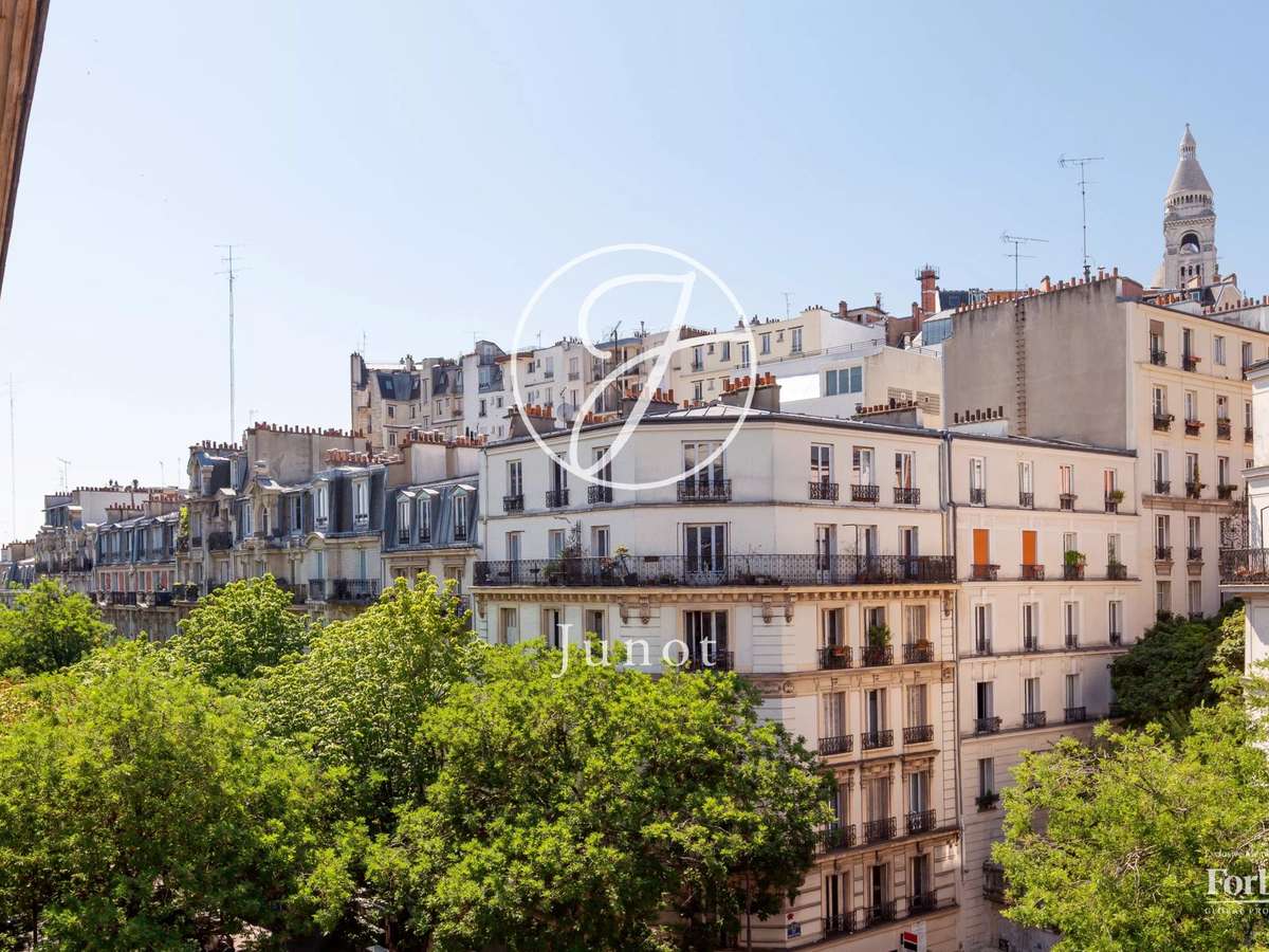 Apartment Paris 18e