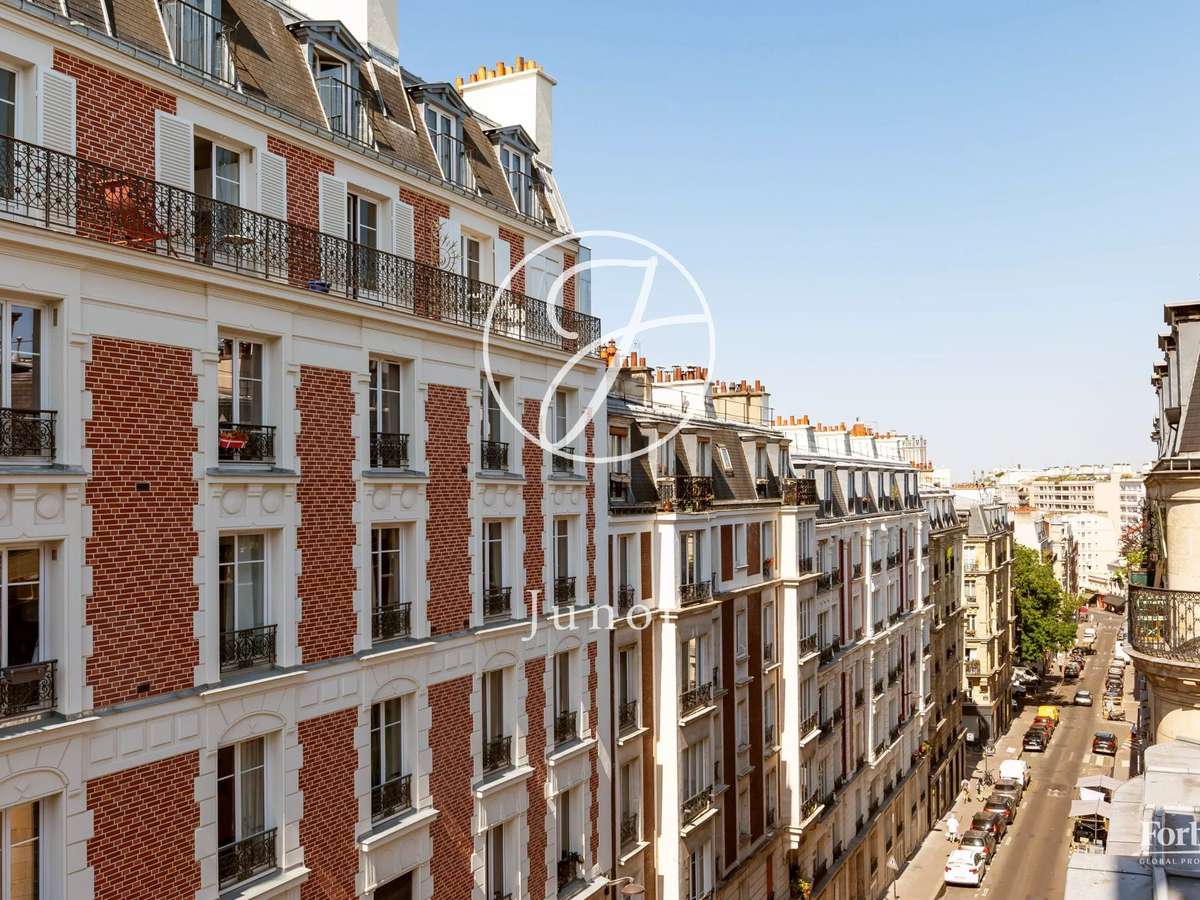Apartment Paris 18e