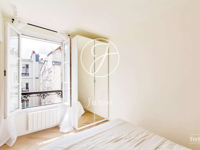 Appartement Paris 18e - 1 chambre - 29m²