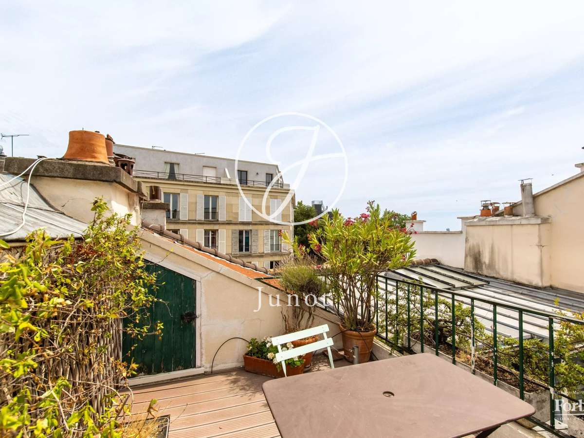 Apartment Paris 18e