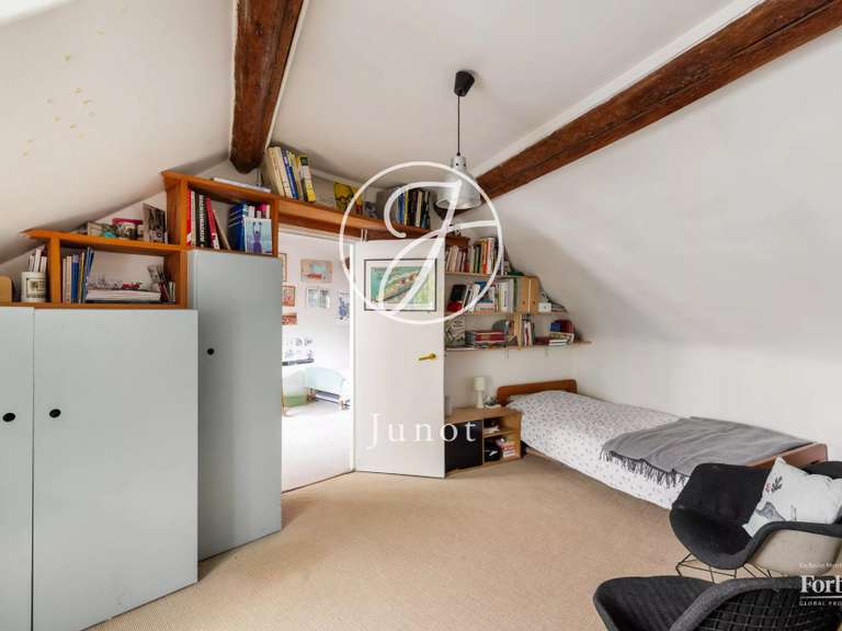 Apartment Paris 18e - 3 bedrooms - 91m²