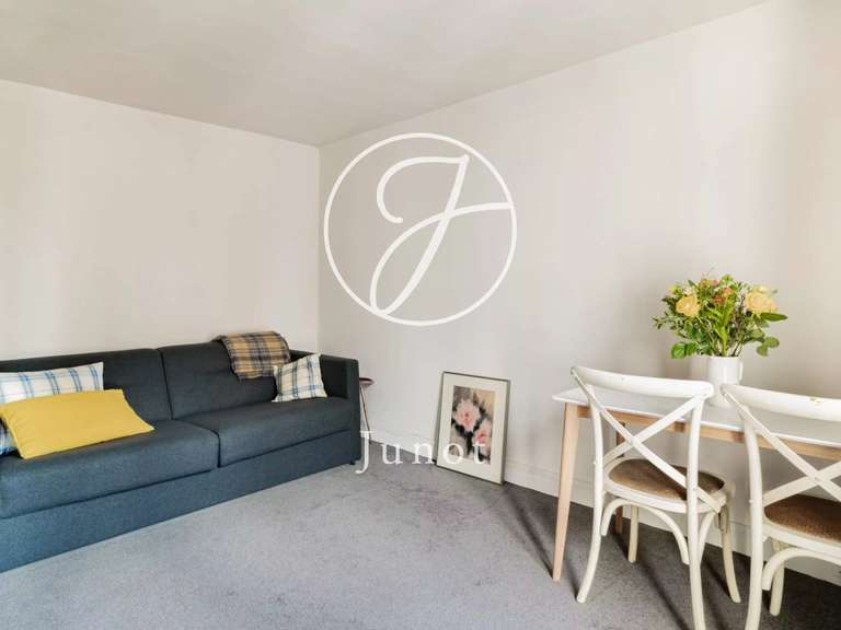 Appartement Paris 18e - 20m²