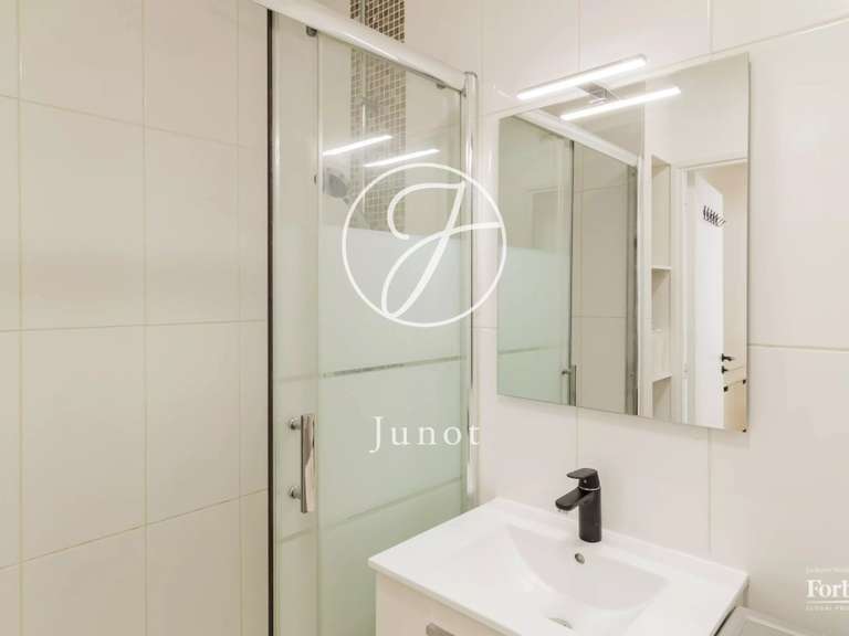 Appartement Paris 17e - 2 chambres - 59m²