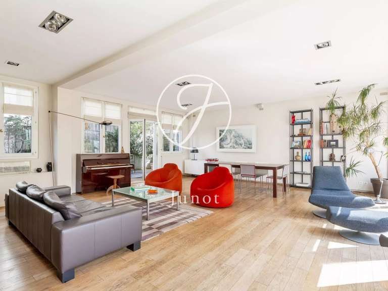 Appartement Paris 17e - 4 chambres - 176m²