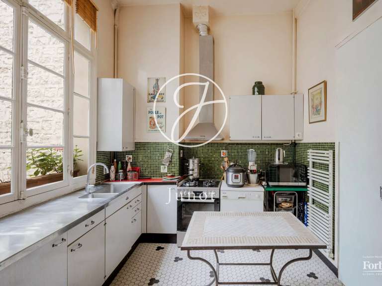 Appartement Paris 8e - 4 chambres - 177m²