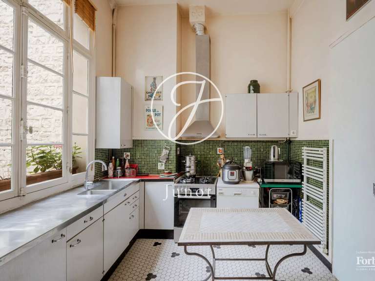 Appartement Paris 8e - 4 chambres - 177m²