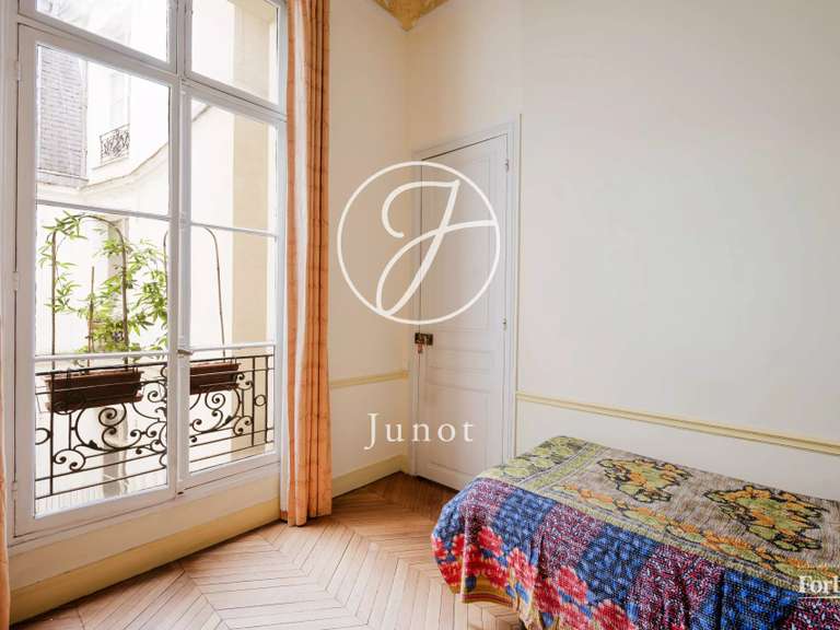 Appartement Paris 8e - 4 chambres - 177m²