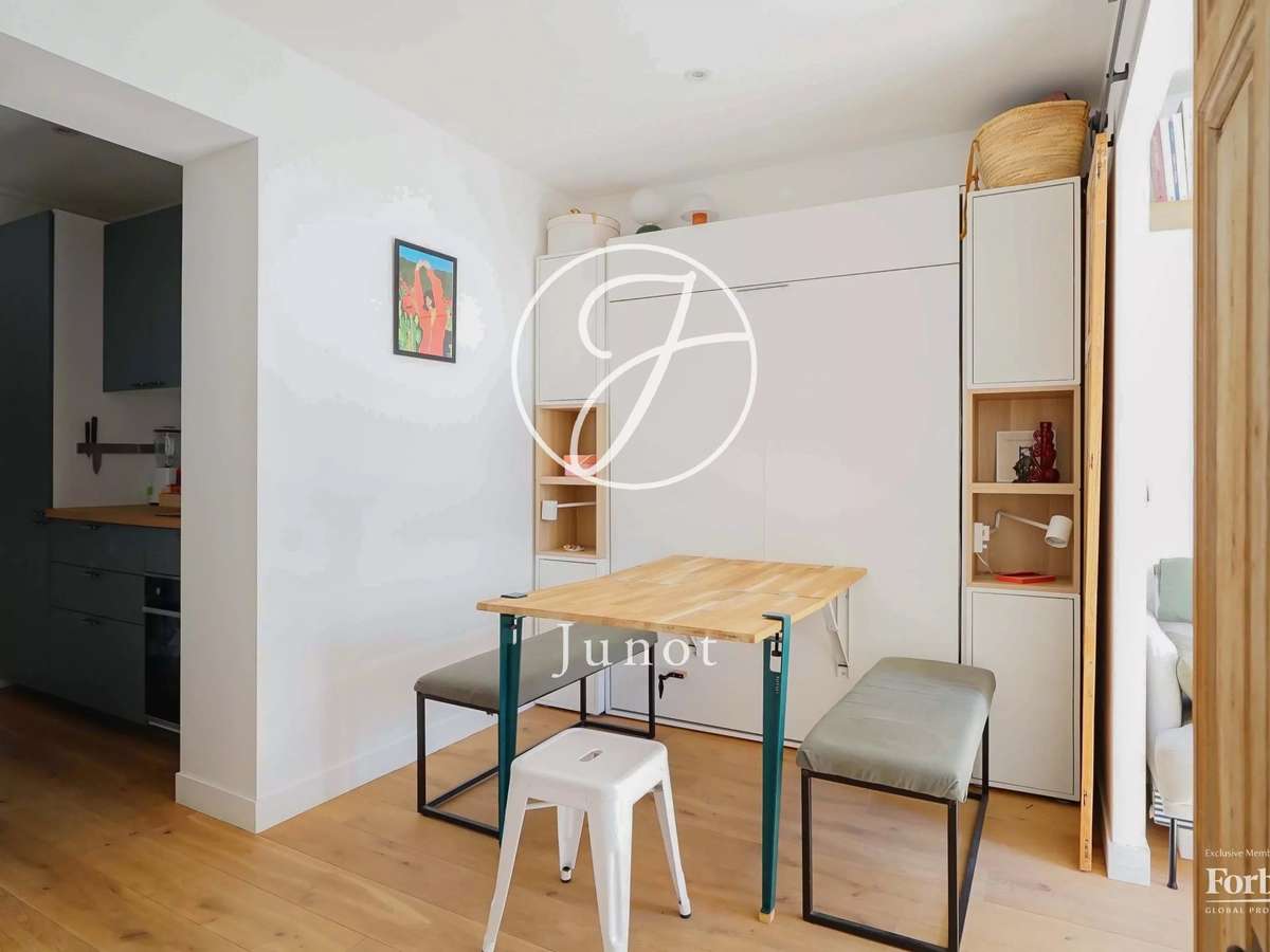 Apartment Paris 17e