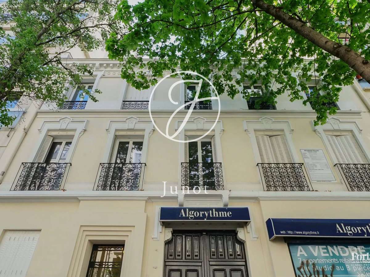 Apartment Paris 17e