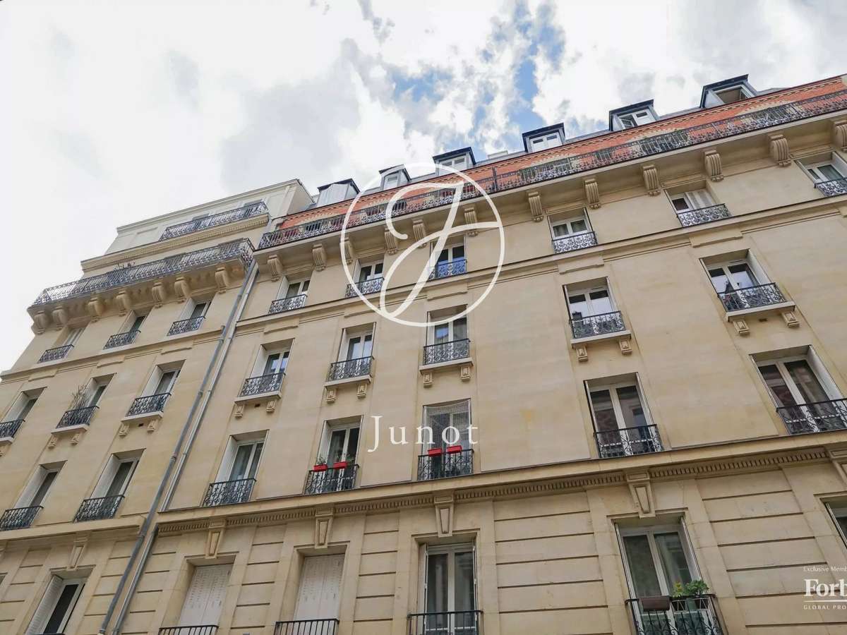 Apartment Paris 17e