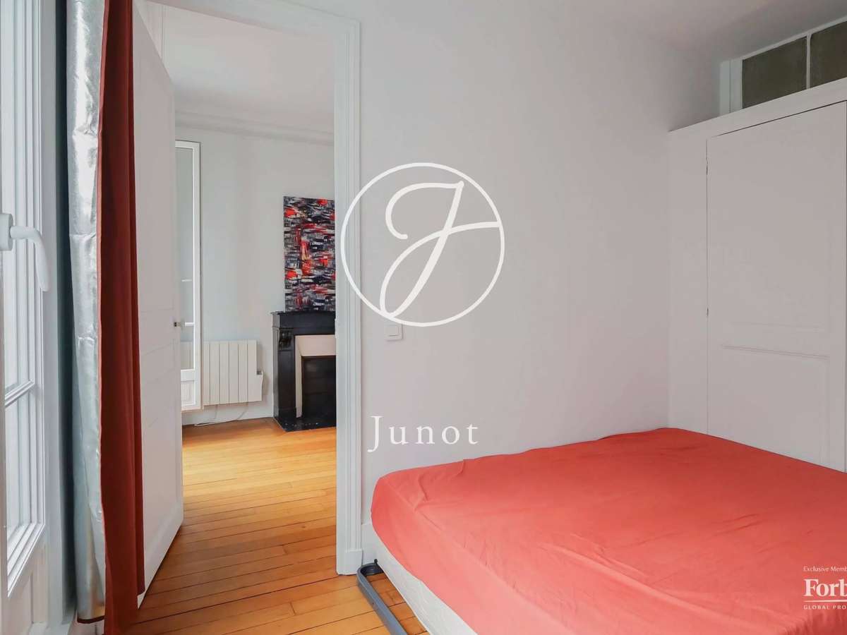 Apartment Paris 17e