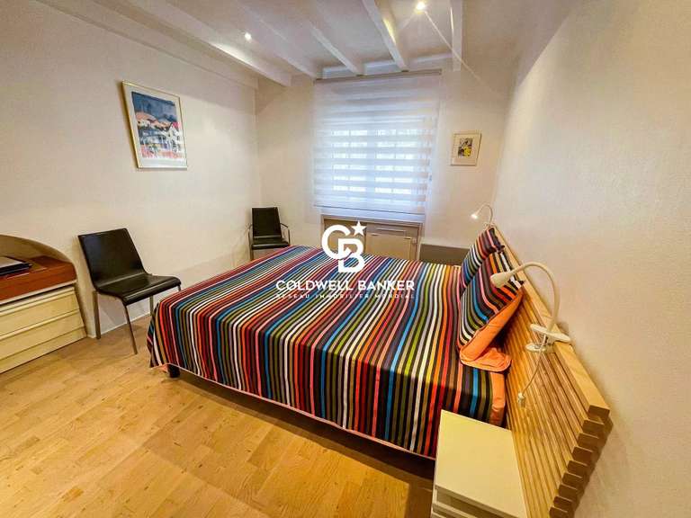 Apartment with Sea view Hyères - 3 bedrooms - 165m²