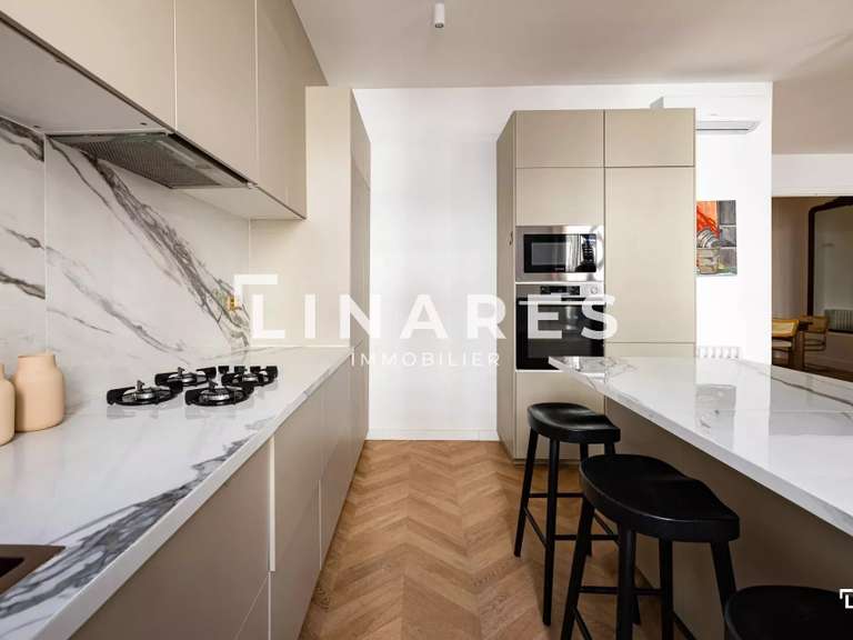Appartement Marseille 7e - 2 chambres - 91m²