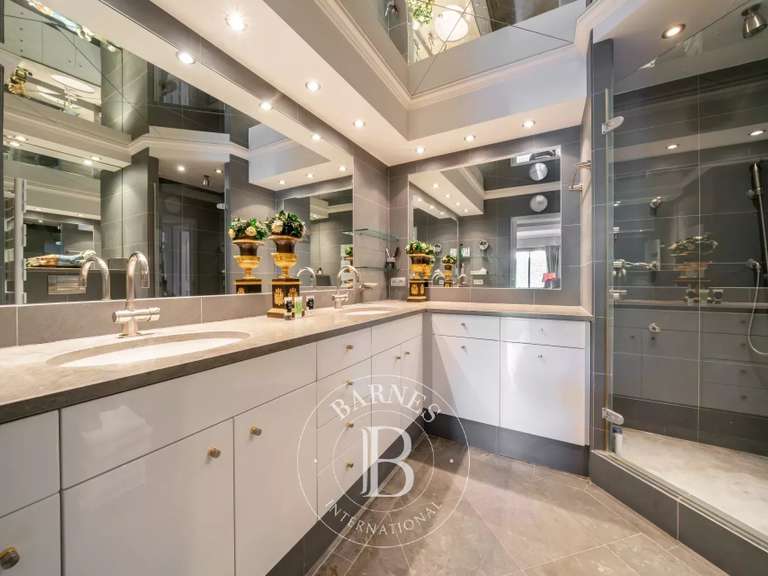 Apartment La napoule - 3 bedrooms - 150m²