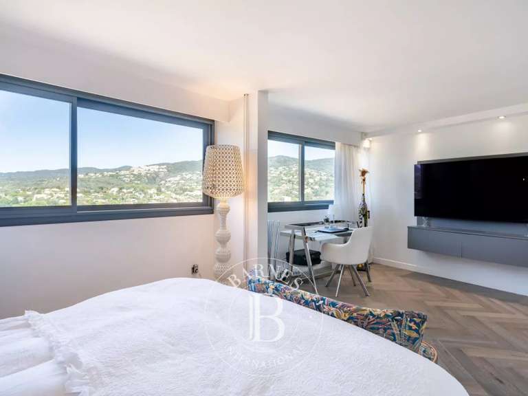 Appartement avec Vue sur mer La napoule - 3 chambres - 194m²