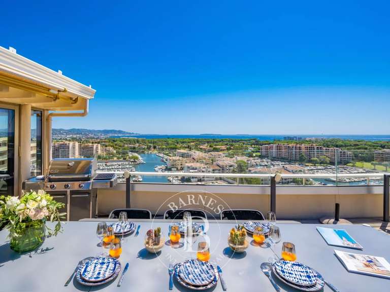 Appartement avec Vue sur mer La napoule - 3 chambres - 194m²