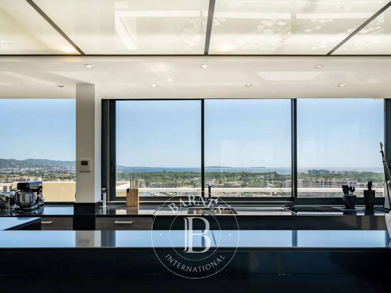 Appartement avec Vue sur mer La napoule - 3 chambres - 194m²
