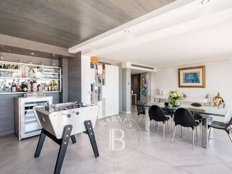 Apartment with Sea view La napoule - 3 bedrooms - 194m²