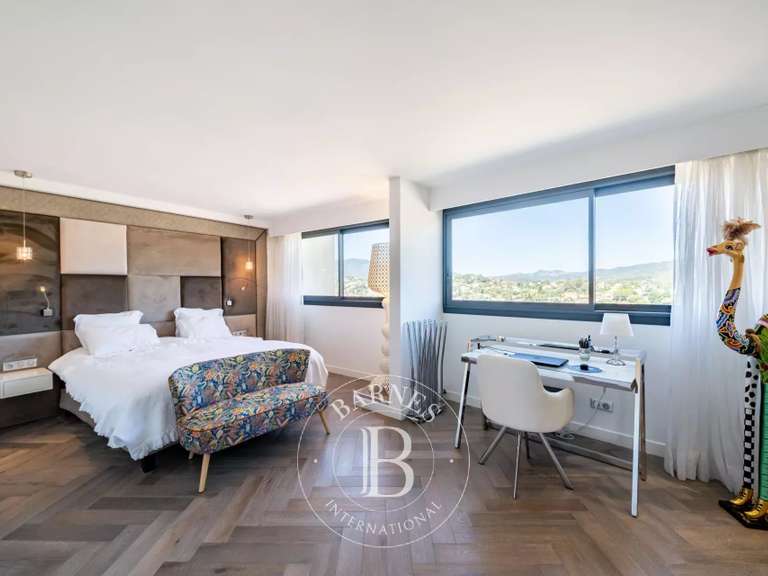 Apartment with Sea view La napoule - 3 bedrooms - 194m²